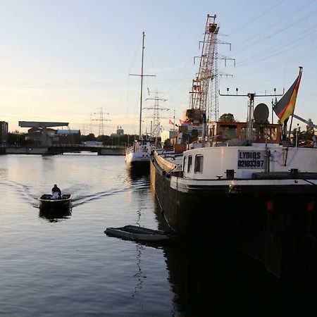 Schiffshotel "Schlafen Im Hafen" 汉堡 外观 照片